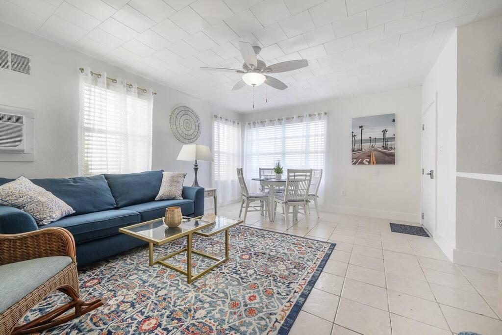 Santa Barbara On The Bay Waterfront Apartment Тампа Екстериор снимка