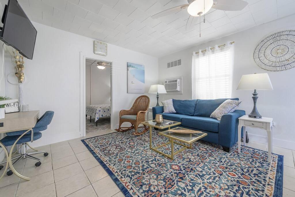 Santa Barbara On The Bay Waterfront Apartment Тампа Екстериор снимка