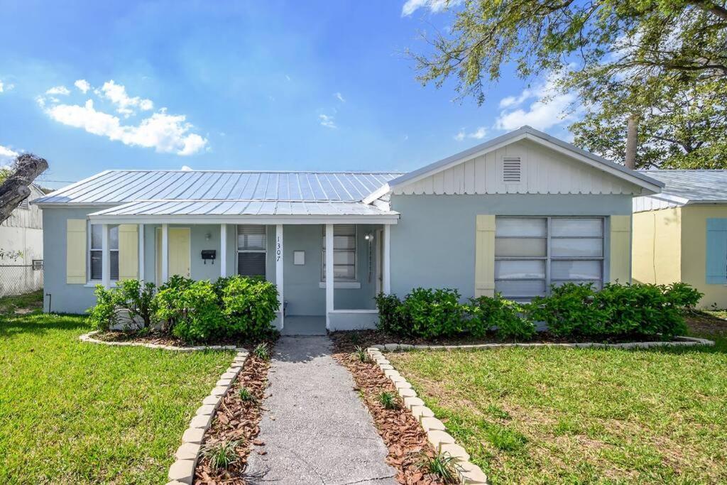 Santa Barbara On The Bay Waterfront Apartment Тампа Екстериор снимка